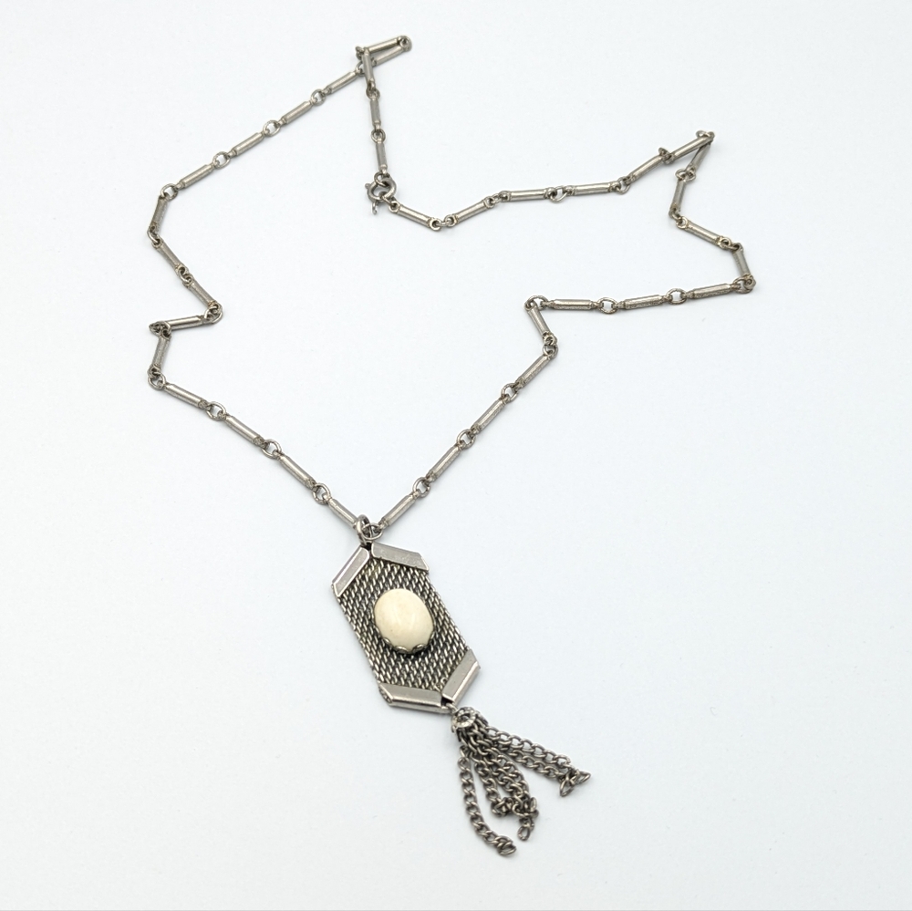 Vintage signed Celebrity Ny Mesh Tassel Necklace chain
